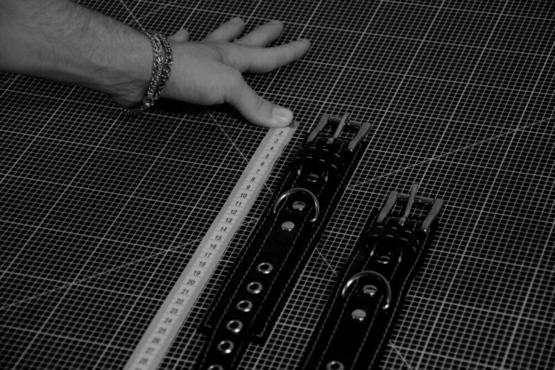 Detail work during the creation of a leather piece by Ardore