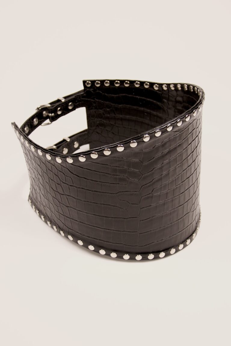 WIDE CROC-EMBOSSED LEATHER BELT