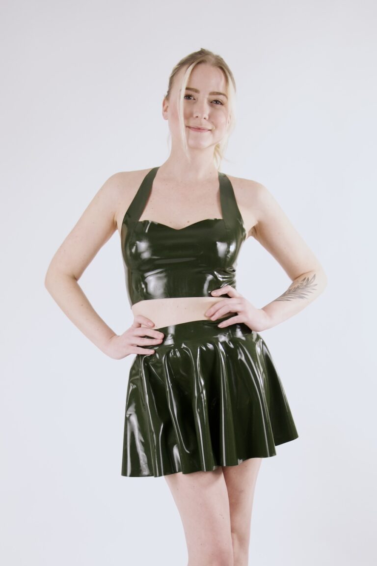 Latex Neckholder Crop Top